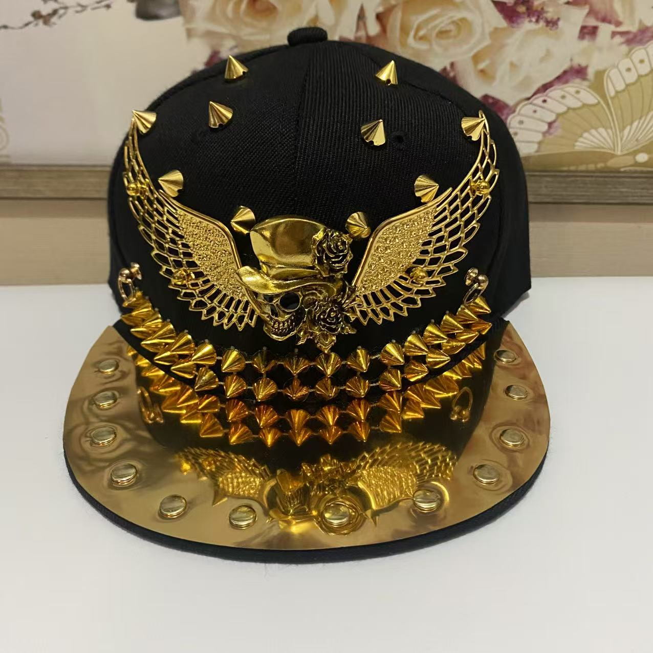 Street Fashion Roma - Erkekler ve kadınlar için yeni el